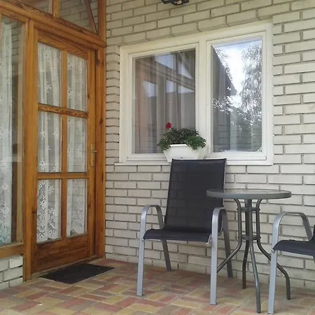 Bundics Vendeghazak Bed & Breakfast 3*