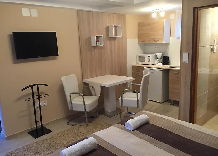 Bed & Breakfast Bundics Vendeghazak Lenti