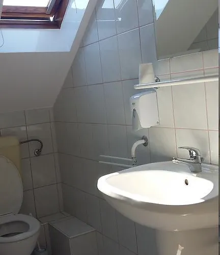 Bed & Breakfast Bundics Vendeghazak