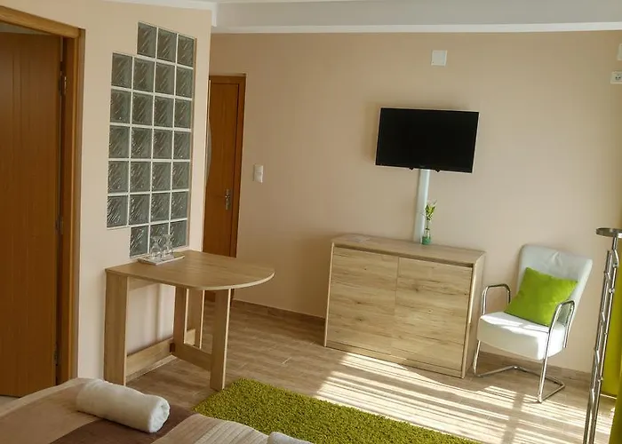 Bed & Breakfast Bundics Vendeghazak
